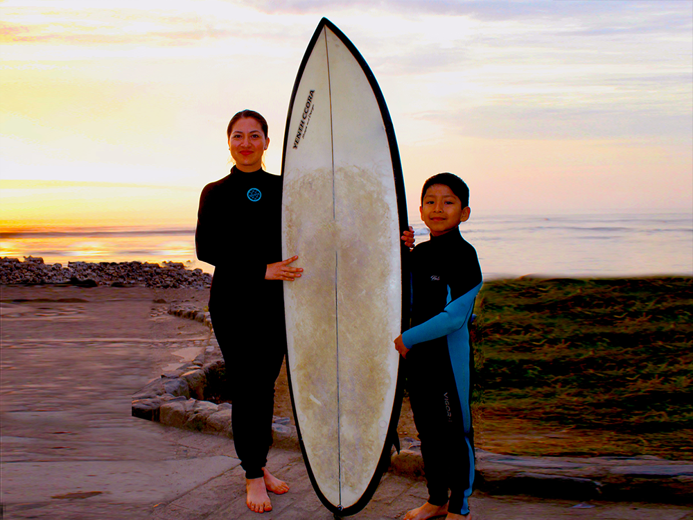 MOTHER AND SON SURF